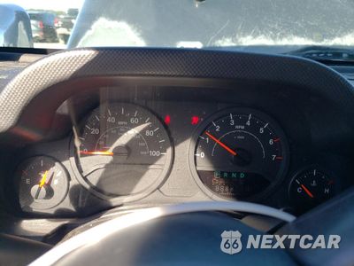 Zdjęcie 9 z 14 samochodu: 2007 JEEP WRANGLER X VIN:1J4GA39117L191441 - miniatura