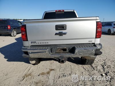 Zdjęcie 6 z 14 samochodu: 2015 CHEVROLET SILVERADO K2500 HEAVY DUTY LTZ VIN:1GC1KWE80FF135789 - miniatura