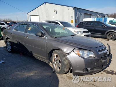 Czwarte zdjęcie samochodu z boku: 2012 CHEVROLET MALIBU LS VIN:1G1ZB5E00CF302261 - miniatura