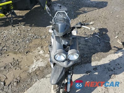 Piąte zdjęcie samochodu w środku: 2012 YAMAHA YW50 F VIN:RKRSA43A5CA102502 - miniatura