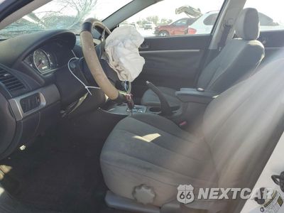 Zdjęcie 7 z 14 samochodu: 2011 MITSUBISHI GALANT FE VIN:4A32B2FF3BE011619 - miniatura