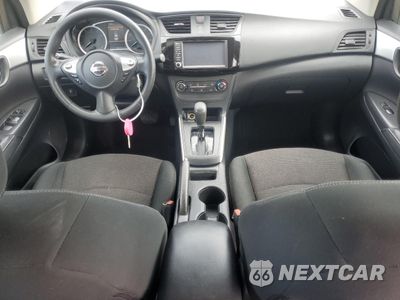 Zdjęcie 8 z 12 samochodu: 2019 NISSAN SENTRA S VIN:3N1AB7AP0KY404575 - miniatura