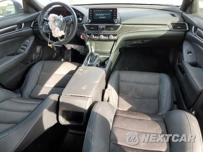 Zdjęcie 8 z 14 samochodu: 2020 HONDA ACCORD SPORT VIN:1HGCV1F30LA123805 - miniatura