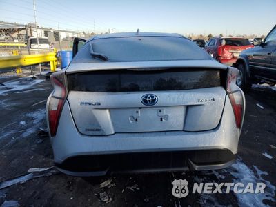 Zdjęcie 6 z 15 samochodu: 2017 TOYOTA PRIUS VIN:JTDKARFU8H3030300 - miniatura