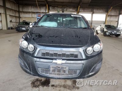 Piąte zdjęcie samochodu w środku: 2016 CHEVROLET SONIC VIN:3G1J85CC0GS539049 - miniatura