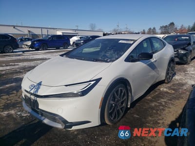 2024 TOYOTA PRIUS PRIME SE JTDACACU0R3027324 - główne zdjęcie licytacji z USA - miniatura