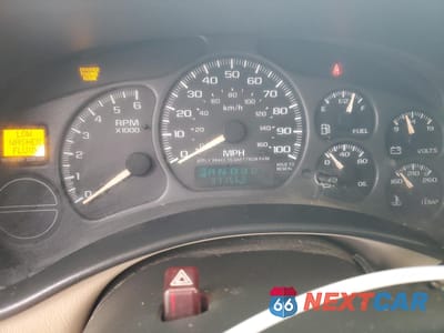 Zdjęcie 9 z 15 samochodu: 2002 GMC YUKON VIN:1GKEC13T02R245117 - miniatura