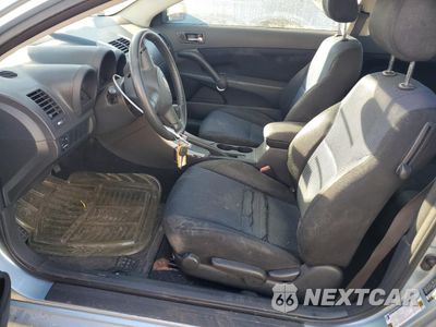 Zdjęcie 7 z 12 samochodu: 2005 TOYOTA SCION TC VIN:JTKDE177650059808 - miniatura