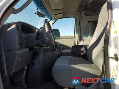 Zdjęcie 7 z 14 samochodu: 2008 FORD ECONOLINE E350 SUPER DUTY VAN VIN:1FTSE34P38DA34263 - miniatura