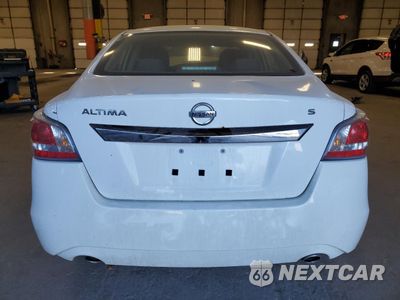 Zdjęcie 6 z 15 samochodu: 2015 NISSAN ALTIMA 2.5 VIN:1N4AL3AP7FC249532 - miniatura