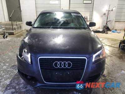 Piąte zdjęcie samochodu w środku: 2012 AUDI A3 PREMIUM PLUS VIN:WAUKJAFM9CA153929 - miniatura