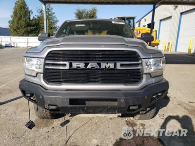 Piąte zdjęcie samochodu w środku: 2019 RAM 3500 BIG HORN VIN:3C63R3DL7KG609777 - miniatura