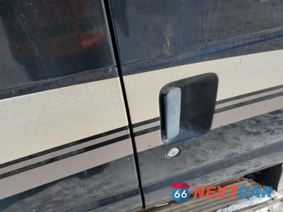 Zdjęcie 10 z 12 samochodu: 2002 FORD ECONOLINE E150 VAN VIN:1FDRE14W92HA76300 - miniatura