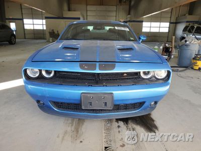 Piąte zdjęcie samochodu w środku: 2016 DODGE CHALLENGER SXT VIN:2C3CDZAG2GH240498 - miniatura