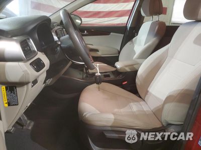 Zdjęcie 7 z 15 samochodu: 2016 KIA SORENTO LX VIN:5XYPGDA5XGG141772 - miniatura