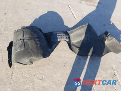 Zdjęcie 14 z 16 samochodu: 2023 GENESIS G80 VIN:KMTGE4S12PU003399 - miniatura