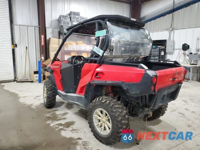 Trzecie zdjęcie samochodu z tyłu: 2014 CAN-AM COMMANDER 1000 XT VIN:3JBKKHP17EJ000408 - miniatura
