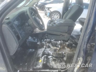 Zdjęcie 7 z 11 samochodu: 2013 RAM 2500 ST VIN:3C6UR5CL8DG594775 - miniatura