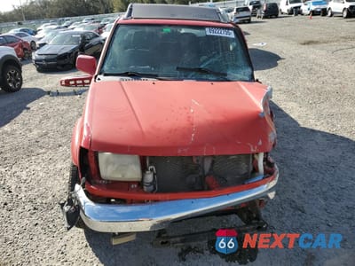 Piąte zdjęcie samochodu w środku: 2000 NISSAN FRONTIER CREW CAB XE VIN:1N6ED27T4YC419028 - miniatura