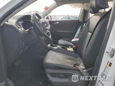 Zdjęcie 7 z 14 samochodu: 2019 VOLKSWAGEN TIGUAN SE VIN:3VV2B7AX7KM017533 - miniatura