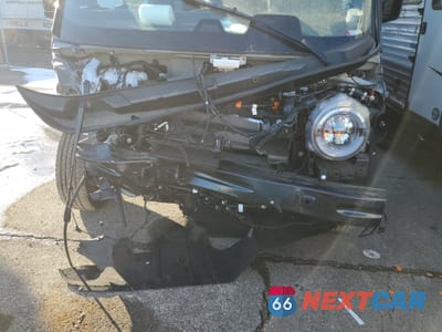 Zdjęcie 12 z 14 samochodu: 2024 RIVIAN EDV 700 VIN:7FCEHEB24RN022295 - miniatura