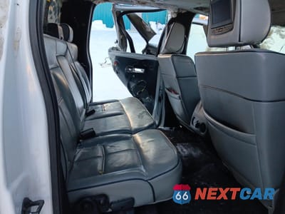 Zdjęcie 10 z 12 samochodu: 2007 LINCOLN MARK LT VIN:5LTPW18567FJ10798 - miniatura