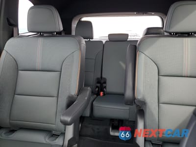 Zdjęcie 10 z 14 samochodu: 2024 GMC ACADIA AT4 VIN:1GKENPKS9RJ181299 - miniatura