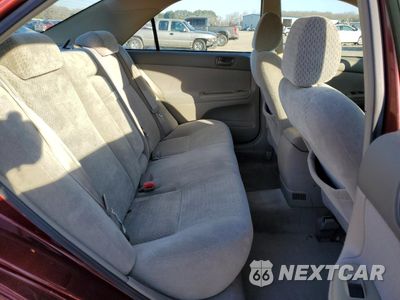 Zdjęcie 11 z 14 samochodu: 2004 TOYOTA CAMRY LE VIN:4T1BE32K14U328208 - miniatura