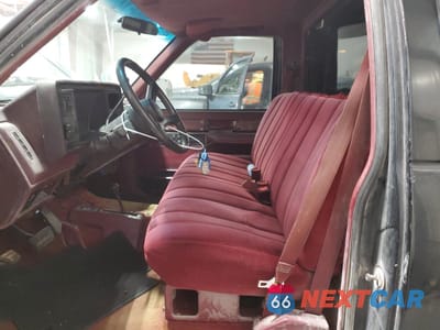 Zdjęcie 7 z 14 samochodu: 1988 CHEVROLET GMT-400 K2500 VIN:1GCFK24K7JZ202486 - miniatura
