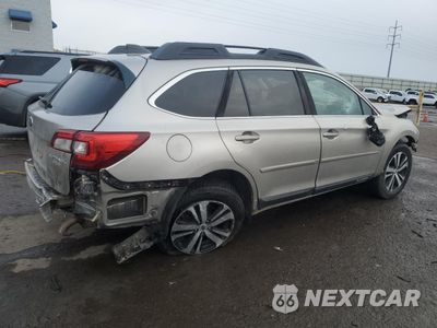 Trzecie zdjęcie samochodu z tyłu: 2018 SUBARU OUTBACK 3.6R LIMITED VIN:4S4BSENC3J3293262 - miniatura