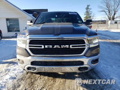 Piąte zdjęcie samochodu w środku: 2021 RAM 1500 BIG HORN/LONE STAR VIN:1C6SRFFT8MN637995 - miniatura