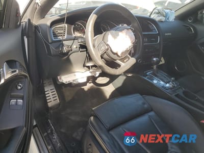 Zdjęcie 8 z 15 samochodu: 2014 AUDI RS5 VIN:WUAC6AFR4EA900556 - miniatura