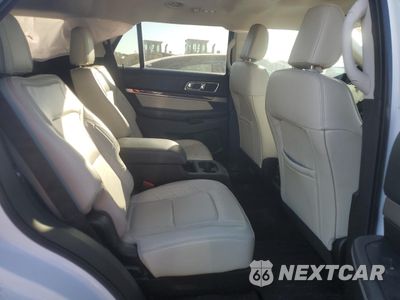Zdjęcie 11 z 15 samochodu: 2018 FORD EXPLORER PLATINUM VIN:1FM5K8HTXJGB64597 - miniatura