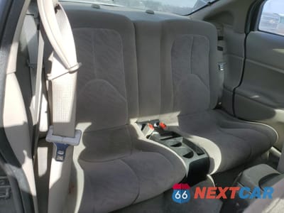 Zdjęcie 10 z 14 samochodu: 2002 SATURN SC2 VIN:1G8ZY12772Z164242 - miniatura