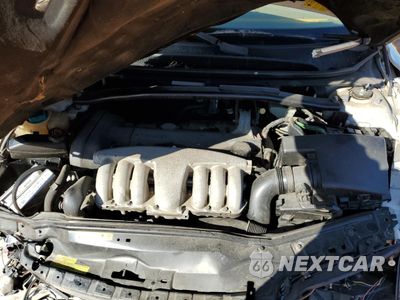 Zdjęcie 12 z 13 samochodu: 2001 VOLVO S80 VIN:YV1TS94D111210346 - miniatura