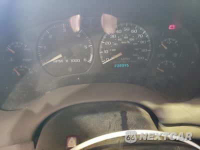 Zdjęcie 9 z 13 samochodu: 1999 GMC JIMMY VIN:1GKDT13WXX2539100 - miniatura