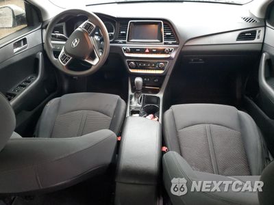 Zdjęcie 8 z 12 samochodu: 2019 HYUNDAI SONATA SE VIN:5NPE24AF6KH801323 - miniatura