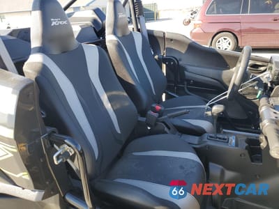 Piąte zdjęcie samochodu w środku: 2024 KAWASAKI KRF 1000 C VIN:JKARFCC19RB503484 - miniatura