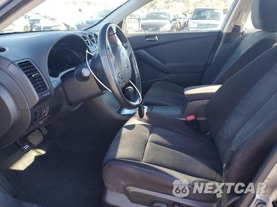 Zdjęcie 7 z 14 samochodu: 2010 NISSAN ALTIMA BASE VIN:1N4AL2AP1AN428513 - miniatura