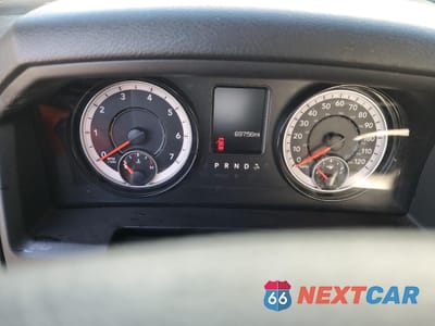 Zdjęcie 9 z 13 samochodu: 2021 RAM 1500 CLASSIC TRADESMAN VIN:3C6JR6DG9MG614199 - miniatura