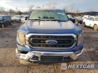 Piąte zdjęcie samochodu w środku: 2023 FORD F150 SUPERCREW VIN:1FTFW1E56PKD14298 - miniatura