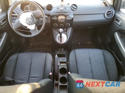 Zdjęcie 8 z 12 samochodu: 2014 MAZDA MAZDA2 SPORT VIN:JM1DE1KZ0E0182746 - miniatura
