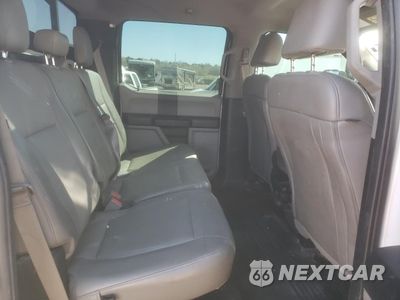 Zdjęcie 8 z 10 samochodu: 2019 FORD F550 SUPER DUTY VIN:1FD0W5HT3KED55594 - miniatura