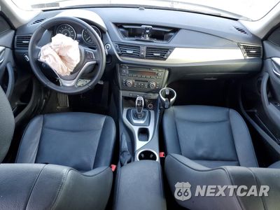 Zdjęcie 8 z 15 samochodu: 2014 BMW X1 SDRIVE28I VIN:WBAVM1C59EVW54526 - miniatura