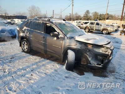 Czwarte zdjęcie samochodu z boku: 2021 TOYOTA RAV4 LE VIN:2T3F1RFV4MC192542 - miniatura