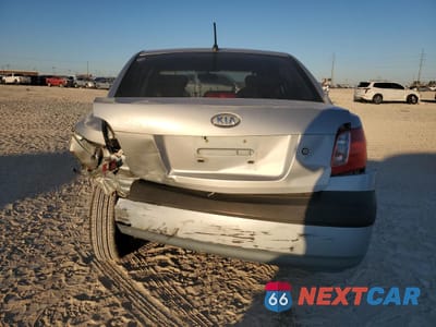Zdjęcie 6 z 14 samochodu: 2006 KIA RIO VIN:KNADE123166090066 - miniatura