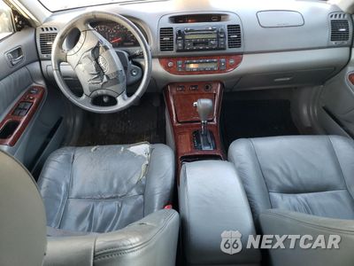 Zdjęcie 8 z 13 samochodu: 2006 TOYOTA CAMRY LE VIN:JTDBF30K060169065 - miniatura