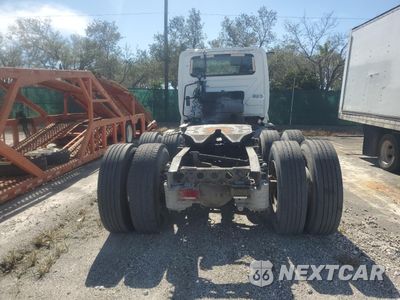 Zdjęcie 6 z 10 samochodu: 2020 INTERNATIONAL LT625 VIN:3HSDZAPR4LN859452 - miniatura
