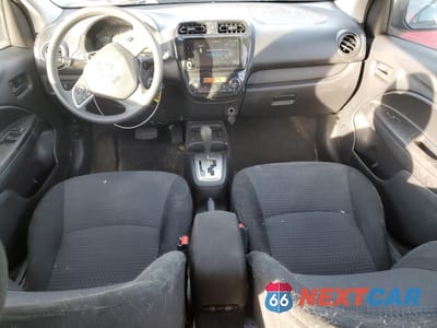 Zdjęcie 8 z 14 samochodu: 2015 MITSUBISHI MIRAGE DE VIN:ML32A3HJ8FH032521 - miniatura