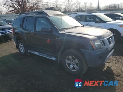 Czwarte zdjęcie samochodu z boku: 2010 NISSAN XTERRA OFF ROAD VIN:5N1AN0NW8AC525368 - miniatura